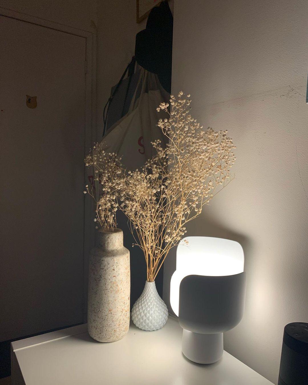Petals Glass Accent lamp Table Lamp | Kalsten