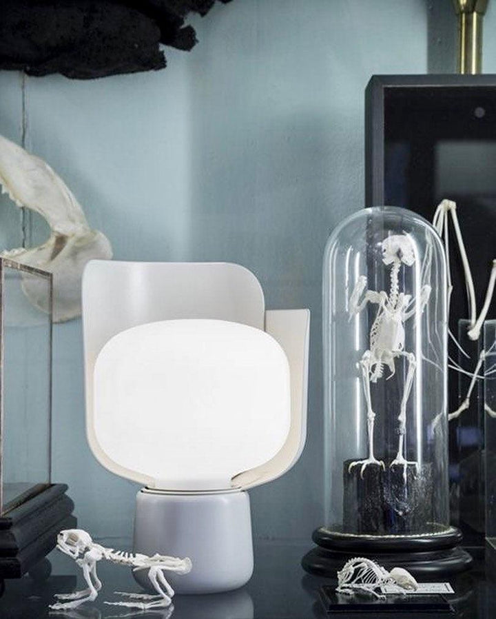Petals Glass Accent lamp Table Lamp | Kalsten