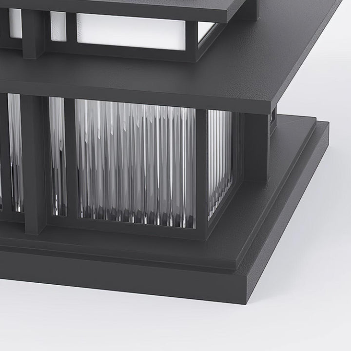 Boilyn Pillar Outdoor Light | Kalsten