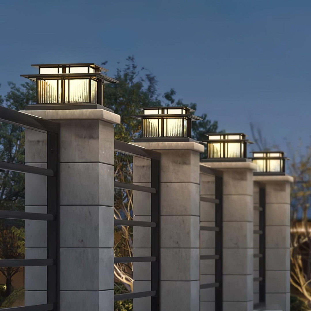 Boilyn Pillar Outdoor Light | Kalsten