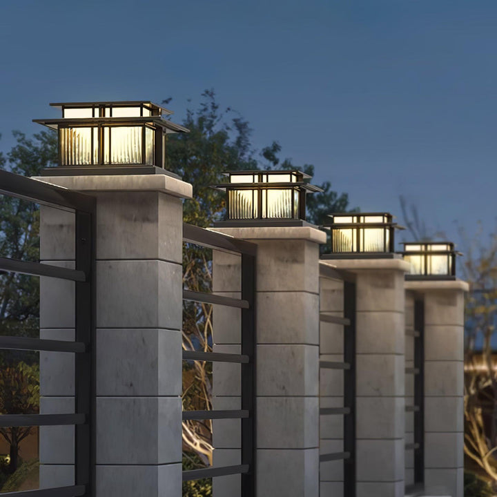 Boilyn Pillar Outdoor Light | Kalsten