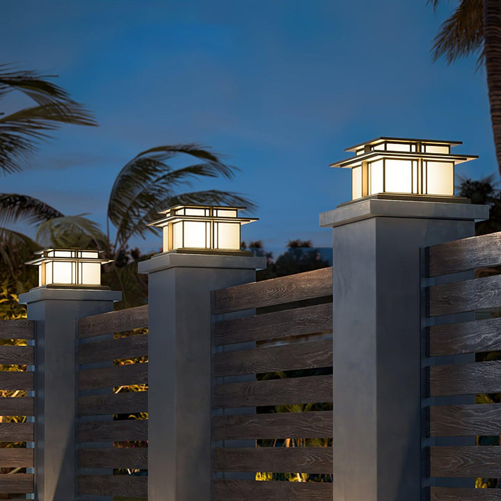 Boilyn Pillar Outdoor Light | Kalsten