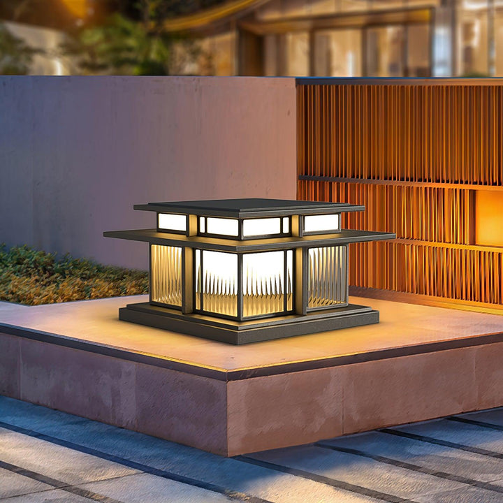 Boilyn Pillar Outdoor Light | Kalsten