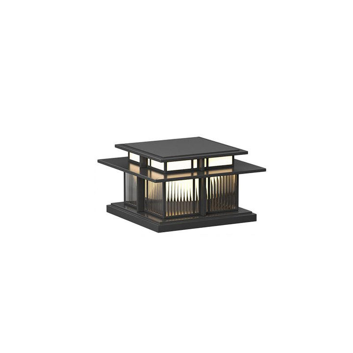 Boilyn Pillar Outdoor Light | Kalsten