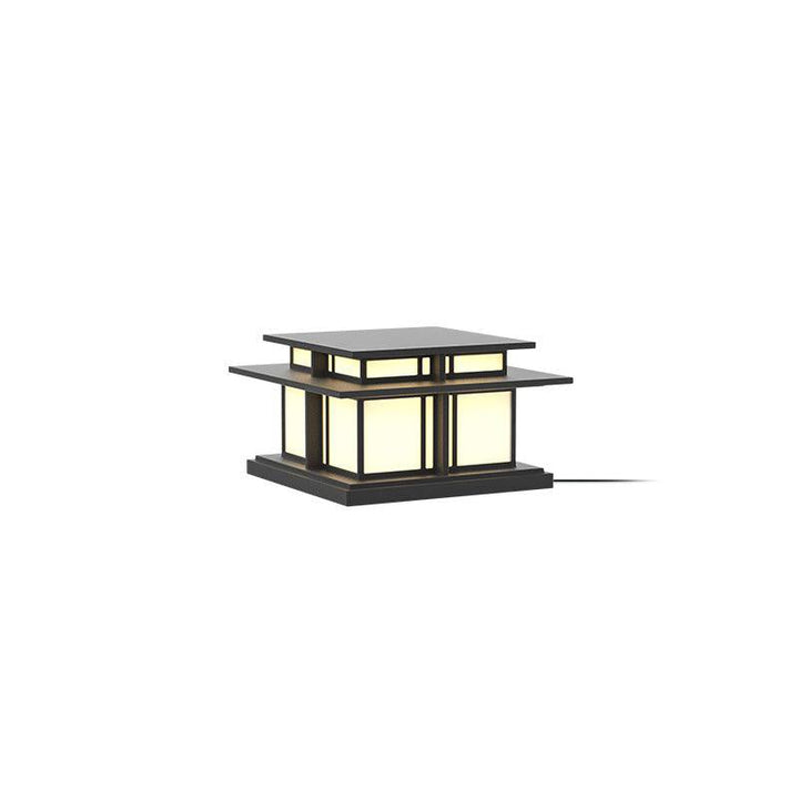 Boilyn Pillar Outdoor Light | Kalsten