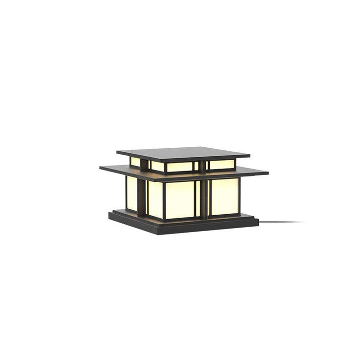 Boilyn Pillar Outdoor Light | Kalsten