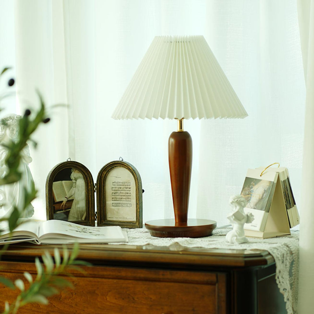 Brentwood Tall Table Lamp | Kalsten