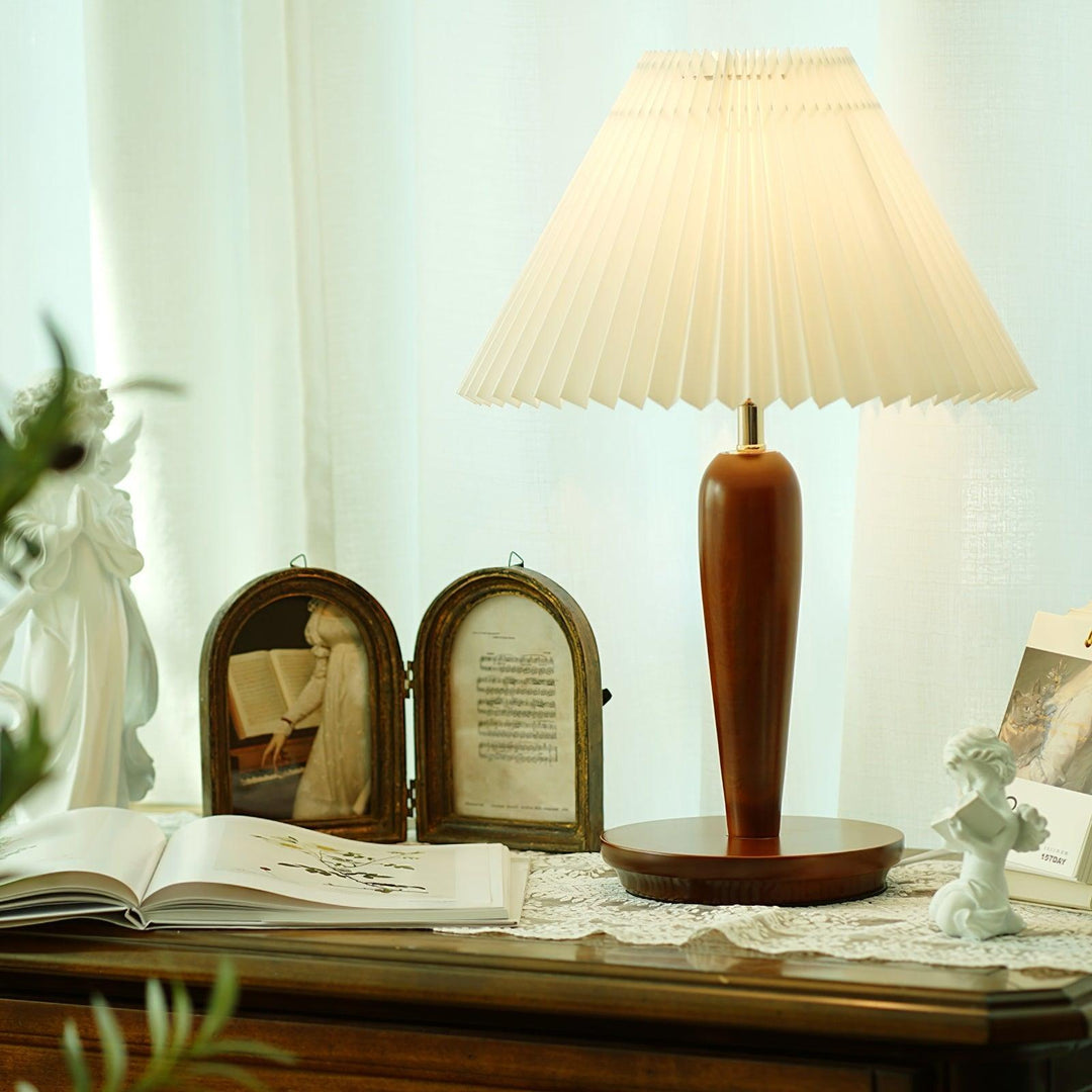 Brentwood Tall Table Lamp | Kalsten
