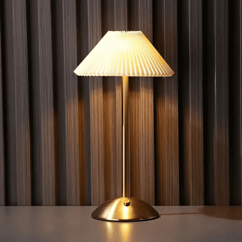 AuraGlow - Stylish Wireless Rechargeable Table Lamp Kalsten