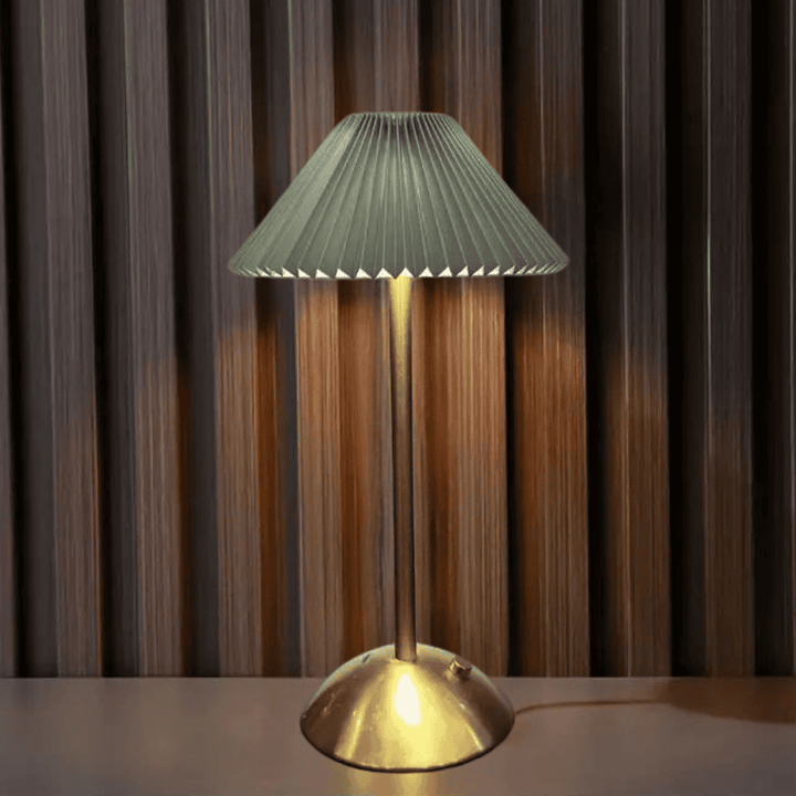 AuraGlow - Stylish Wireless Rechargeable Table Lamp Kalsten