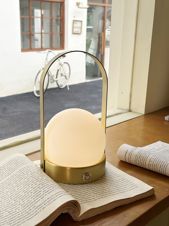 Carrie Built-in Battery Desk lamp Table Lamp | Kalsten
