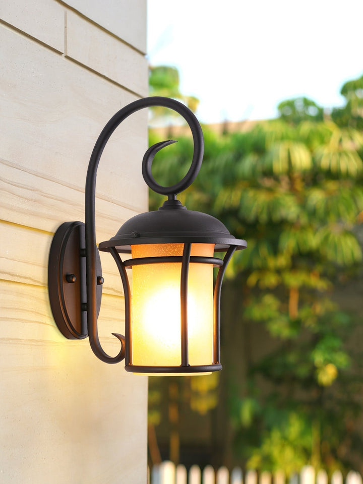 Castro Wall Light | Kalsten