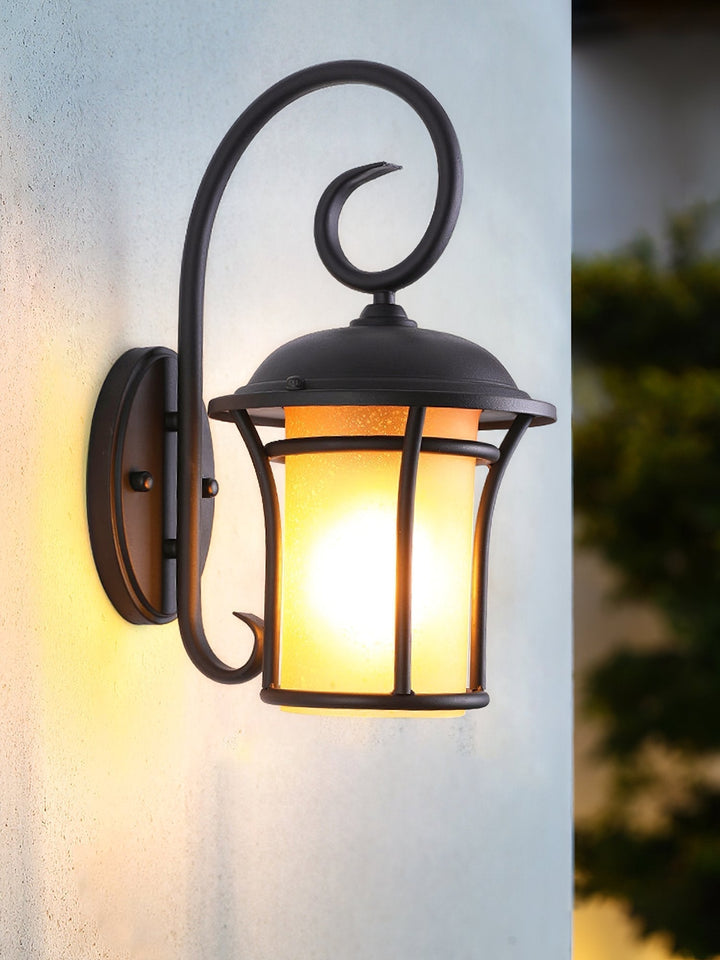 Castro Wall Light | Kalsten