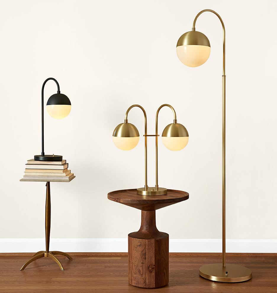 Cedar Moss Table Lamp | Kalsten