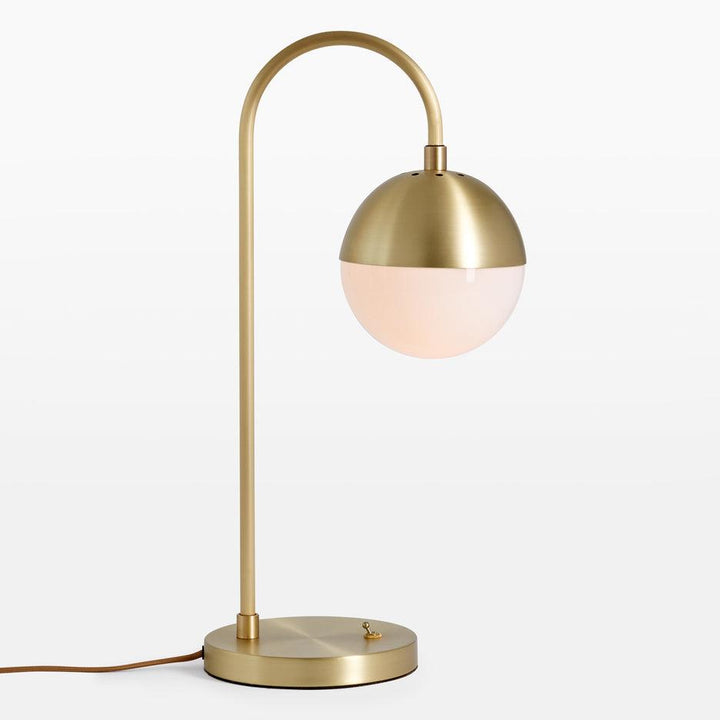 Cedar Moss Table Lamp | Kalsten
