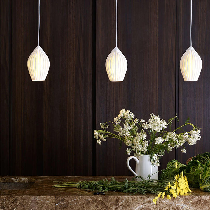 Ceramic Ribbed Ceiling light fitting Pendant Light | Kalsten