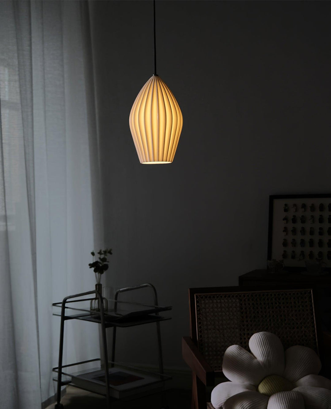 Ceramic Ribbed Ceiling light fitting Pendant Light | Kalsten