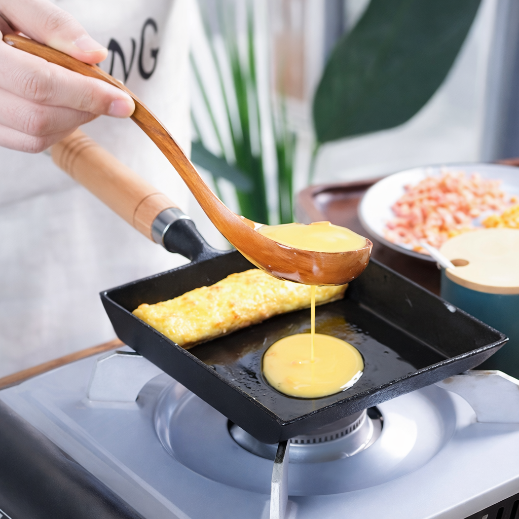 Japanese Cast Iron Egg Pan for Tamagoyaki | Kalsten