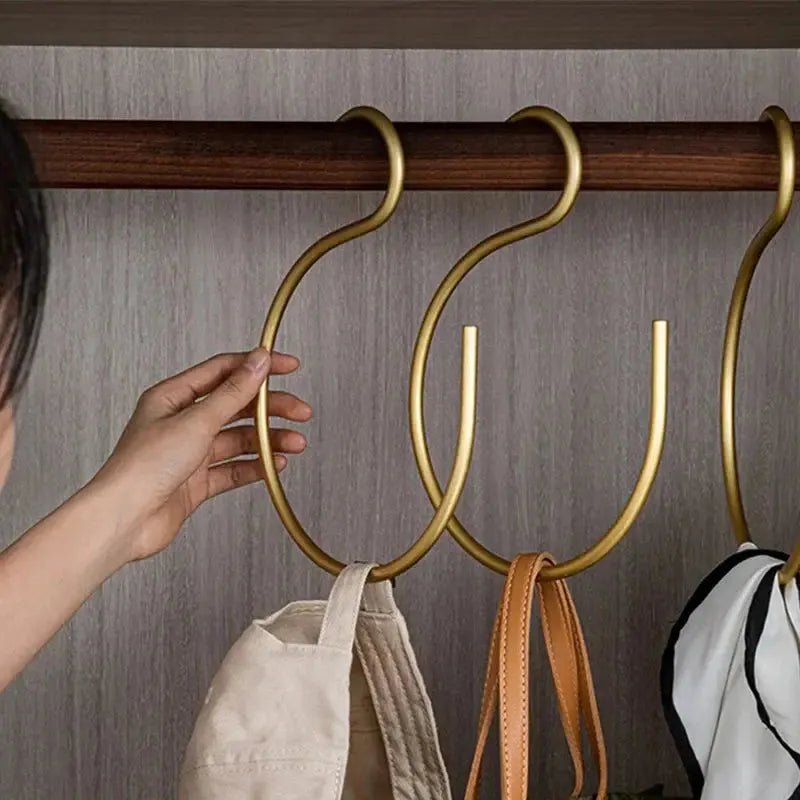 HangStruct – S-shaped metal clothing hangers (set of 5) for space saving | Kalsten
