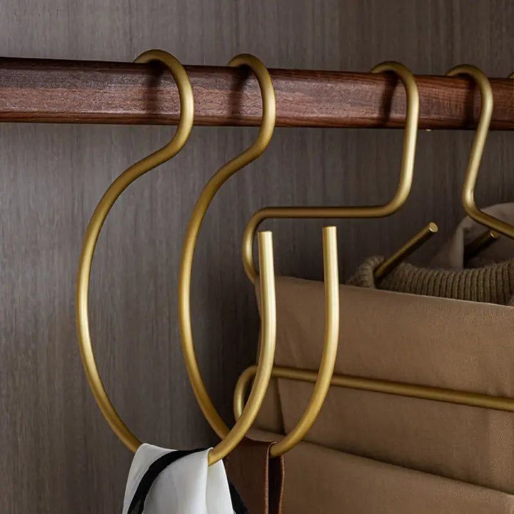 HangStruct – S-shaped metal clothing hangers (set of 5) for space saving | Kalsten