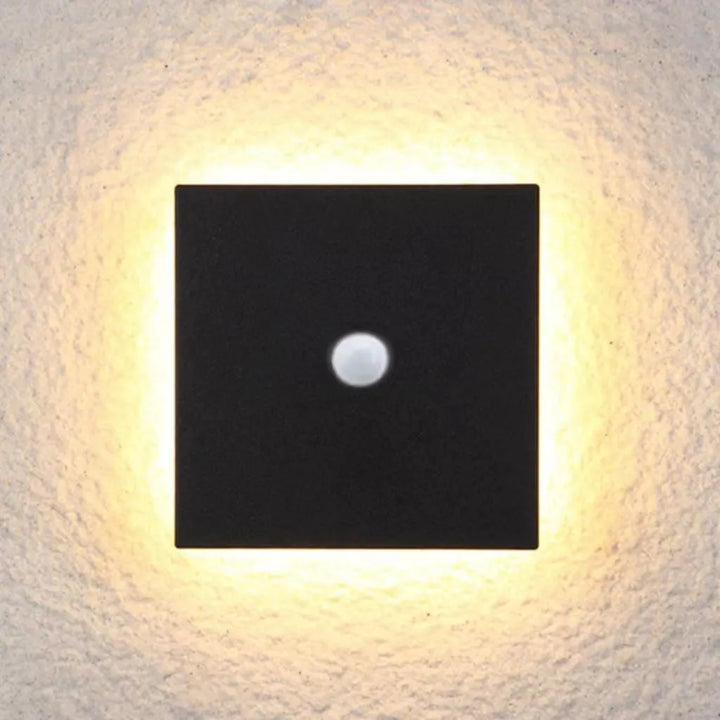 Modern Black Outdoor LED Wall Lamp Kalsten