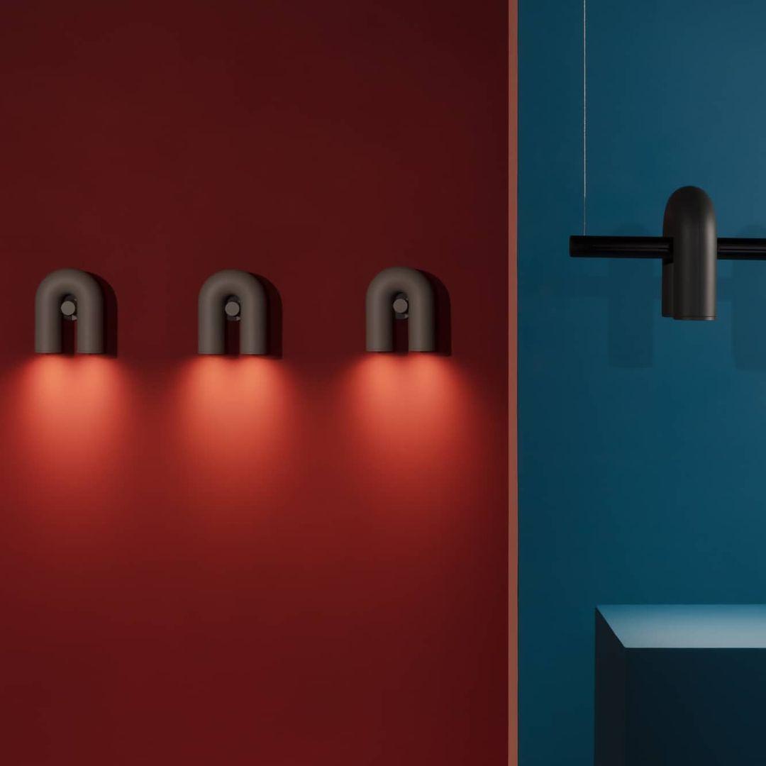 Circus Magic - Playful lighting with U-shaped modules | Kalsten