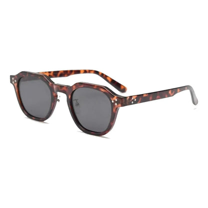 ClassicBeach UV Sunglasses - Trendy Retro Beach Sunglasses | Karnz