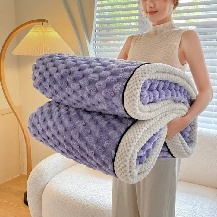 Soft Sherpa Fleece Blanket – Cozy, Lightweight, Year-Round Throw