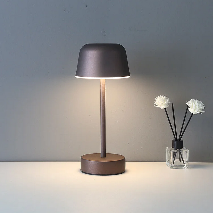 Modern Metal Rechargeable Table Lamp | Kalsten