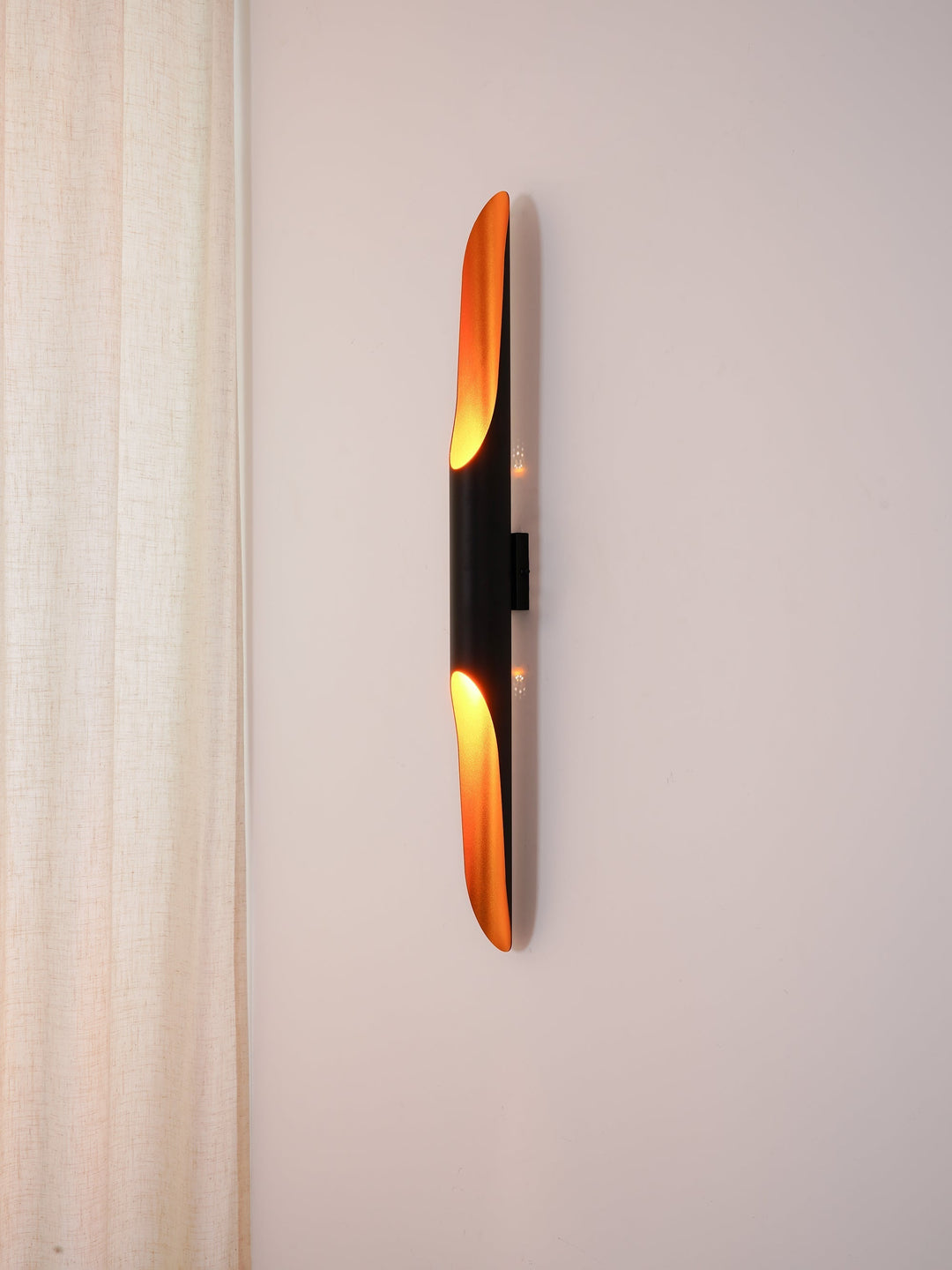 Coltrane Wall Light | Kalsten