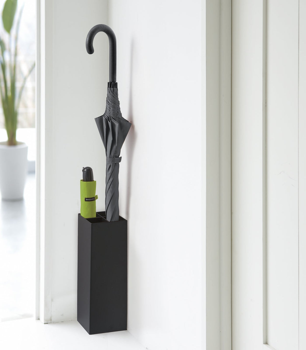 BowLift | Compact Umbrella Stand - Steel