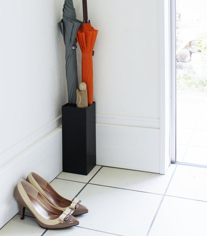 Skanto | DryKeep – Small Steel Umbrella Stand with Drip Tray and Non-Slip Base