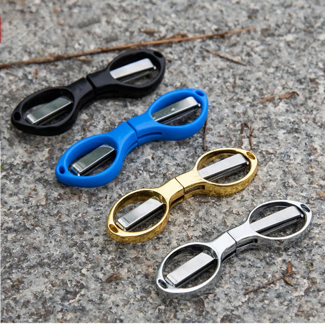 Mini Snip Stainless Scissors Keychain | Kalsten