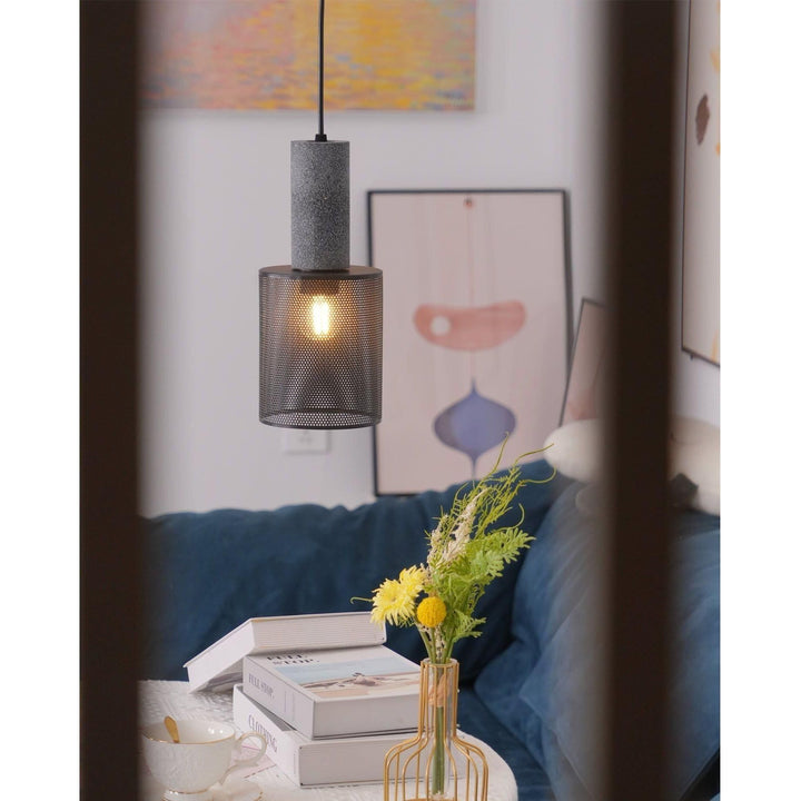 Classic chandelier – Decorative ceiling light with warm, cozy light | Kalsten