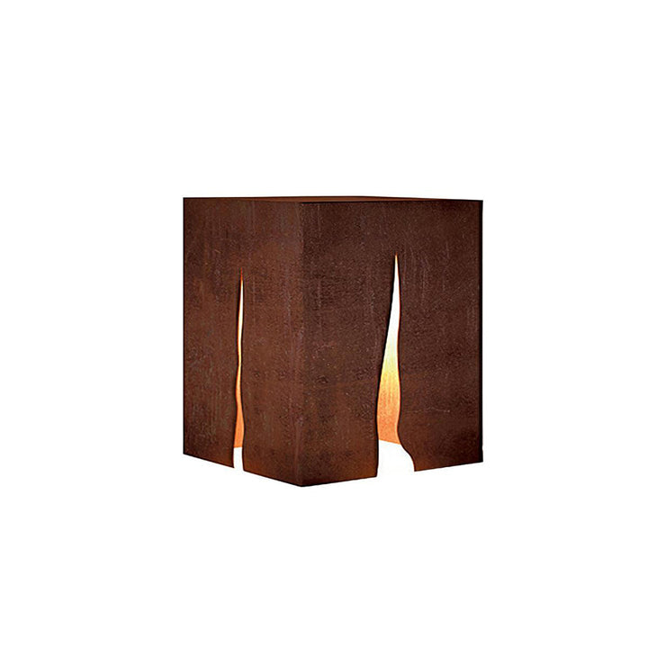 Crack Cube Outdoor Light | Kalsten
