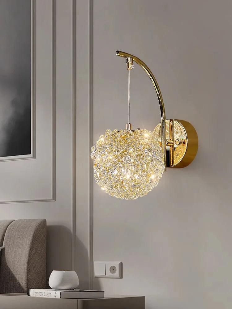 Luxury Wall Lamp of Crystal - Refined Lighting for Your Interior Kalsten