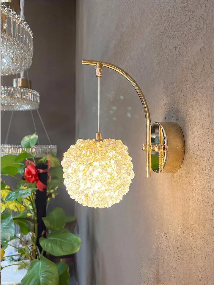 Luxury Wall Lamp of Crystal - Refined Lighting for Your Interior Kalsten