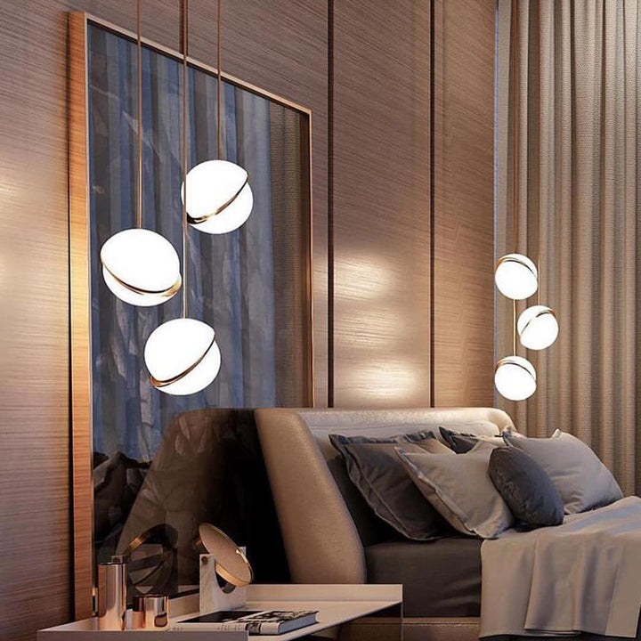 Crescent Houselight Pendant Lamp | Kalsten