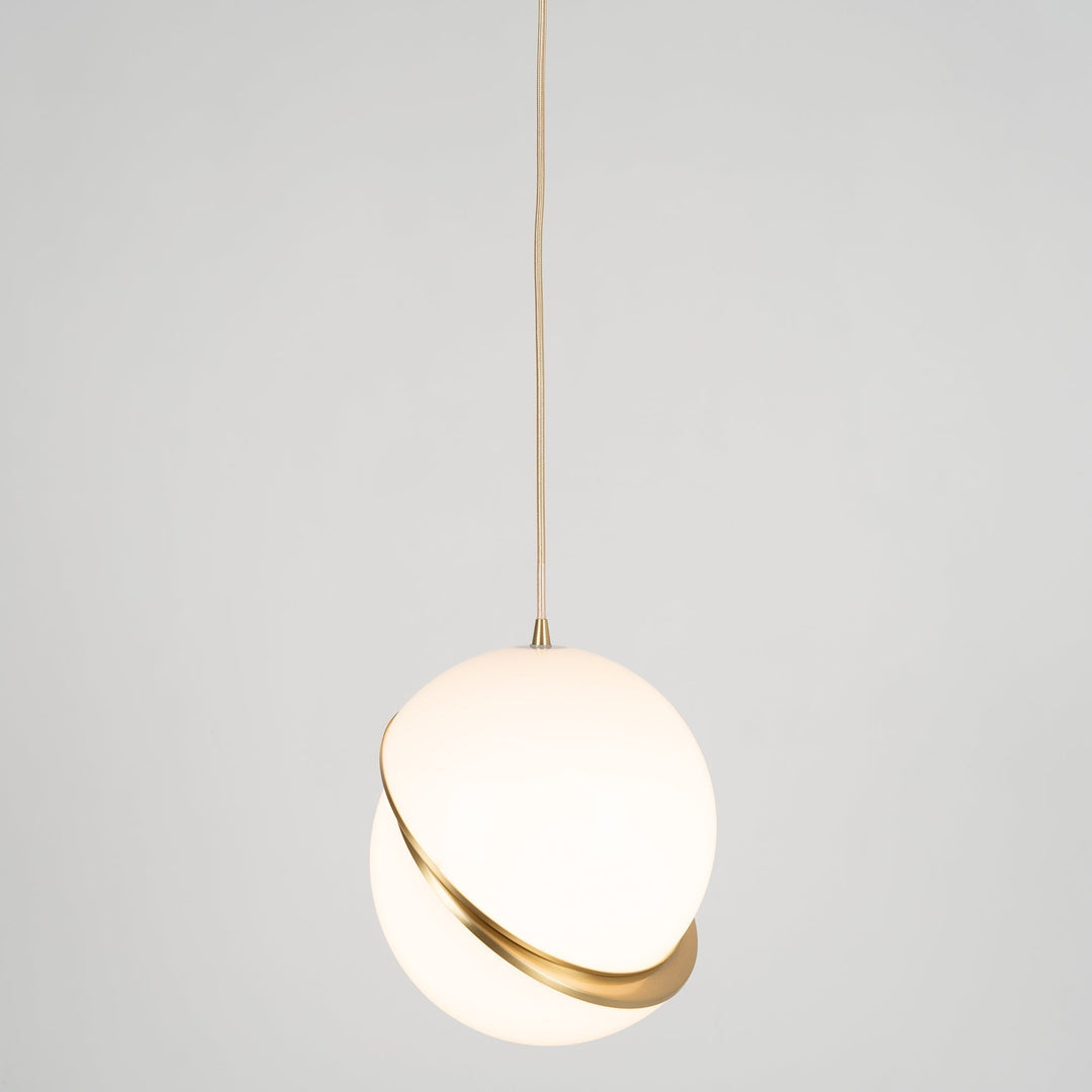 Crescent Houselight Pendant Lamp | Kalsten