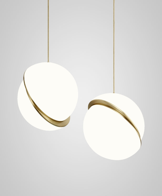Crescent Houselight Pendant Lamp | Kalsten