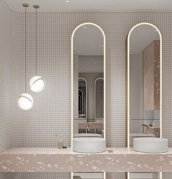 Crescent Houselight Pendant Lamp | Kalsten