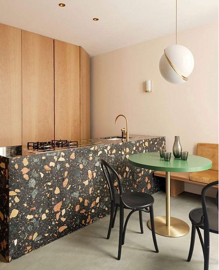 Crescent Houselight Pendant Lamp | Kalsten