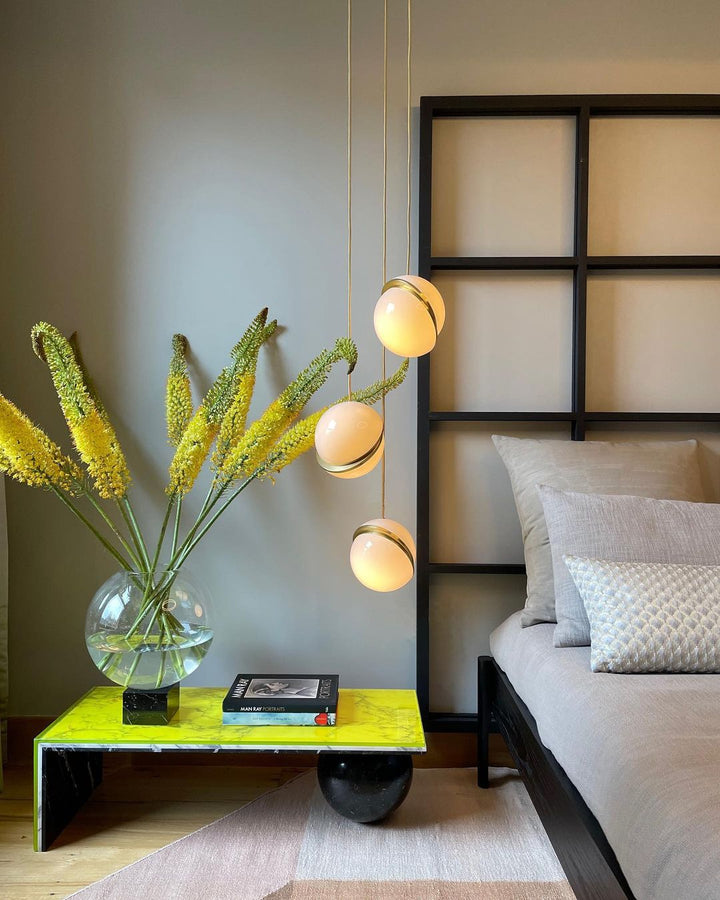 Crescent Houselight Pendant Lamp | Kalsten