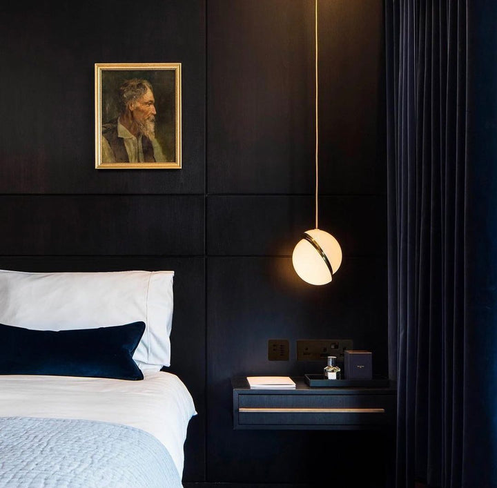 Crescent Houselight Pendant Lamp | Kalsten