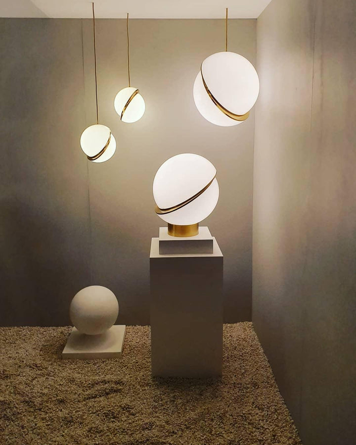 Crescent Table Lamp | Kalsten