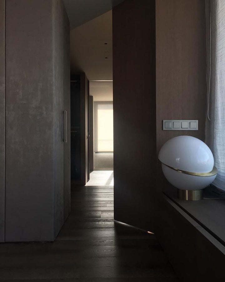Crescent Table Lamp | Kalsten