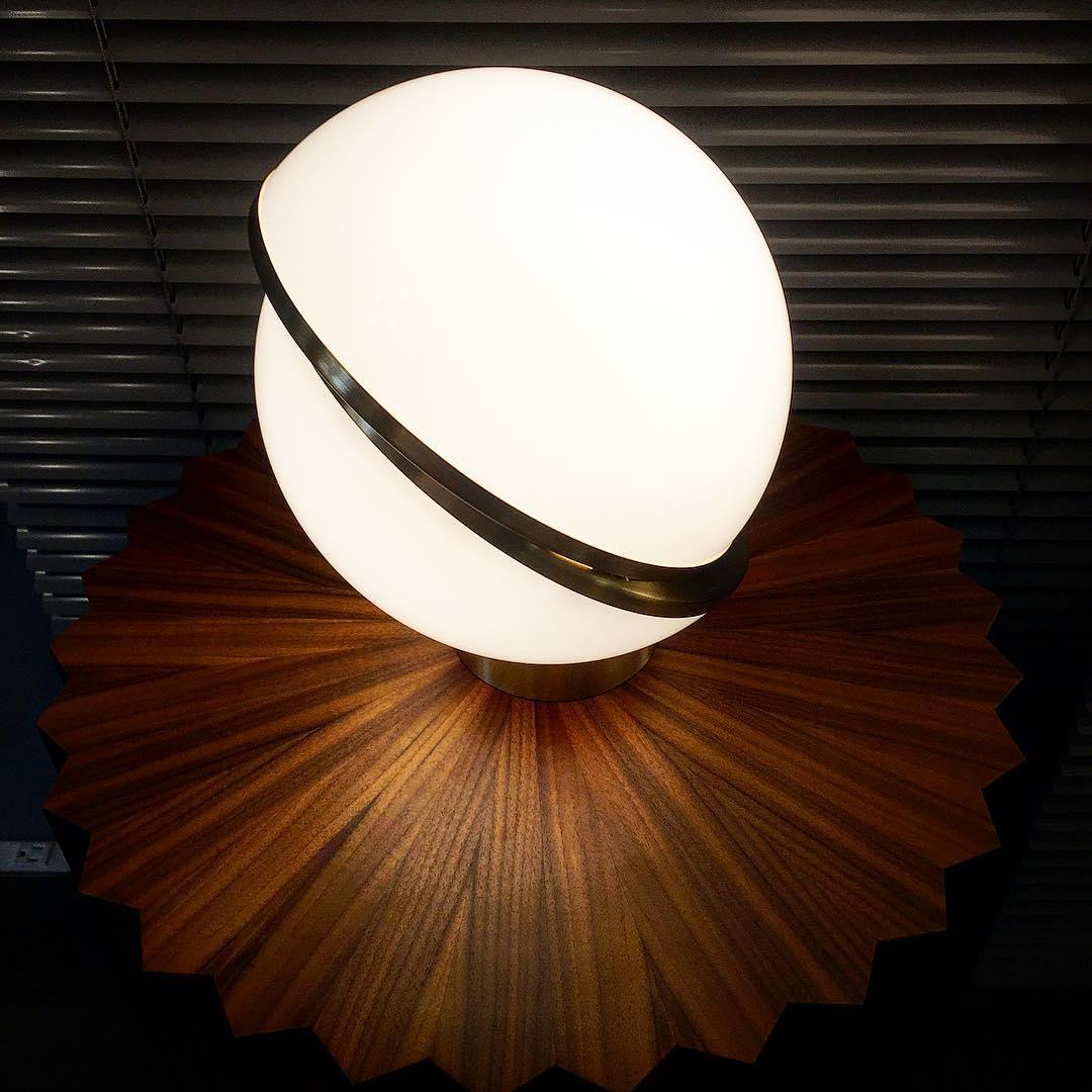 Crescent Table Lamp | Kalsten