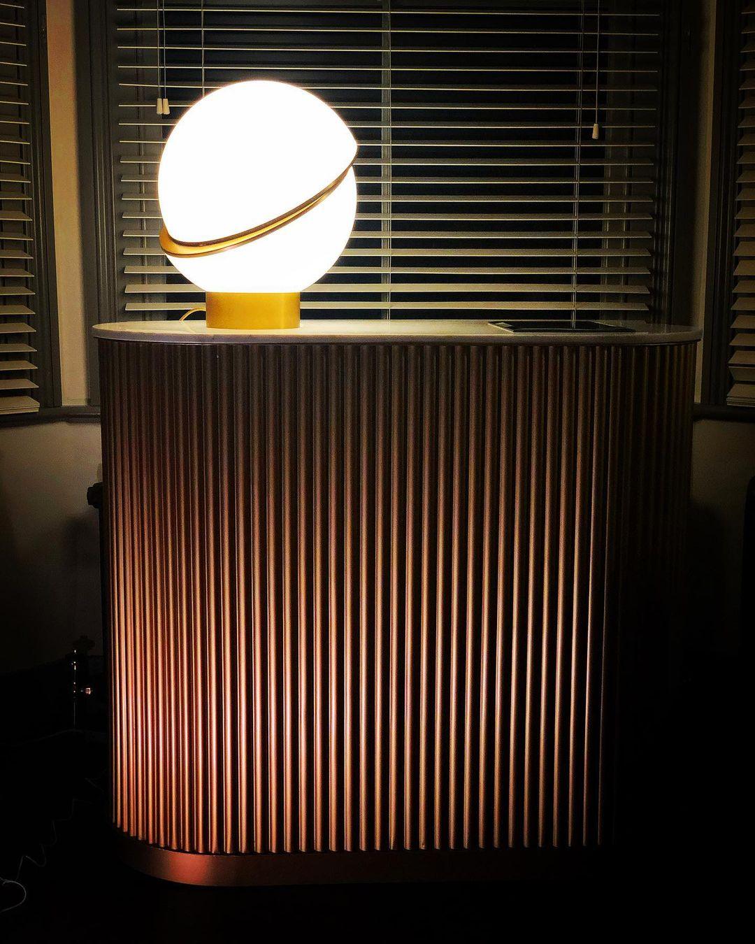 Crescent Table Lamp | Kalsten