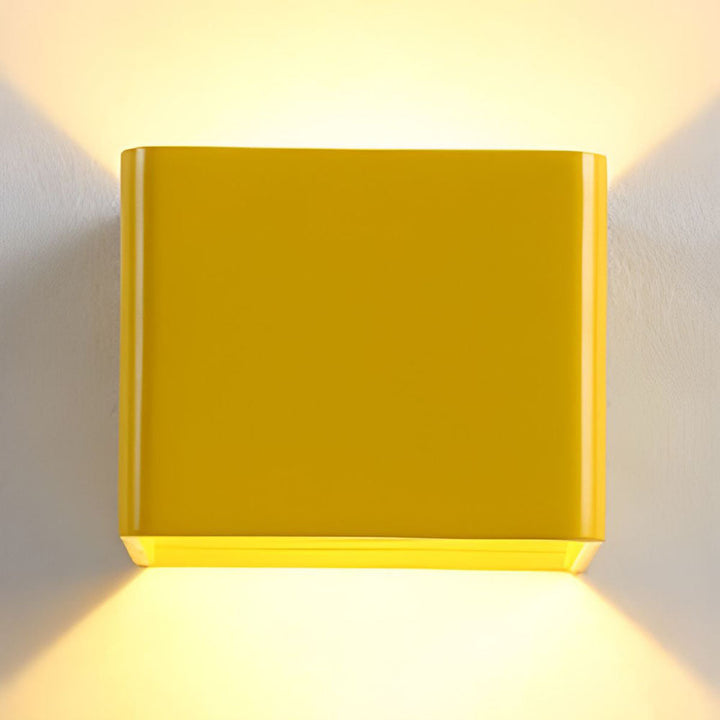 Kalsten | Cubbon LED Wall Lamp Compact Modern Design White