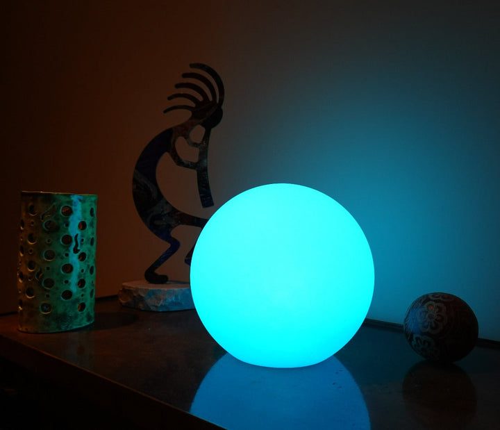 Moon Battery LED Indoor & Outdoor Table Lamp | Kalsten